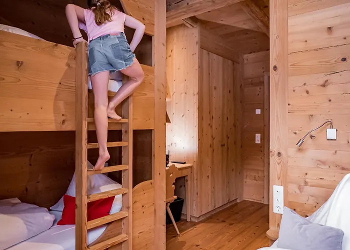 Berghaus Schroecken - Hotel Apartments Spa